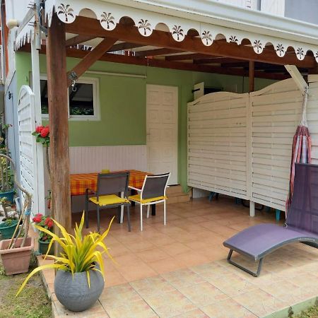 Petit Appartement Cosy Pres Des Plages Sainte-Anne Eksteriør billede