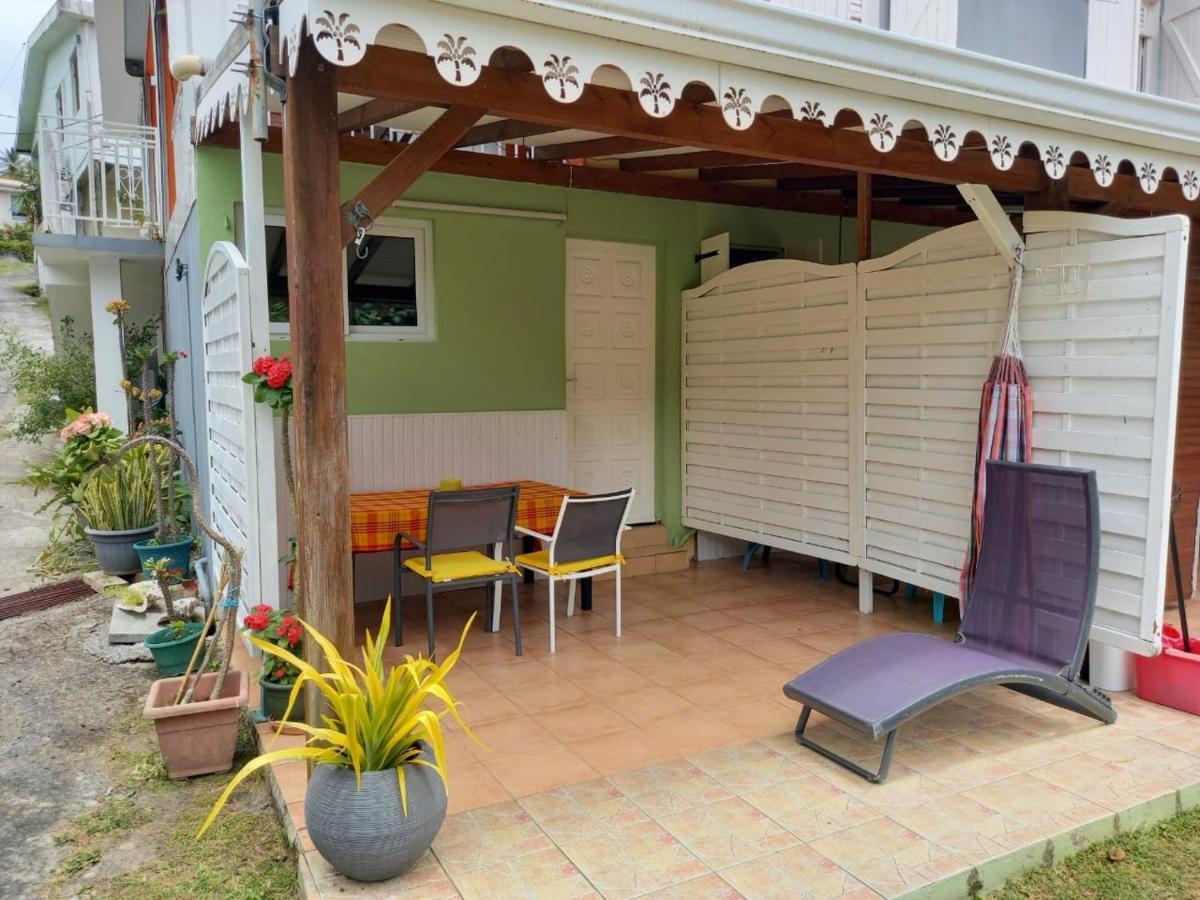 Petit Appartement Cosy Pres Des Plages Sainte-Anne Eksteriør billede